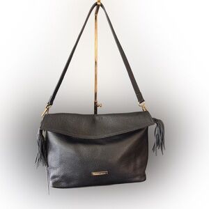 Tuscany Leather Firenze Black Shoulder Bag with Tassel Detail